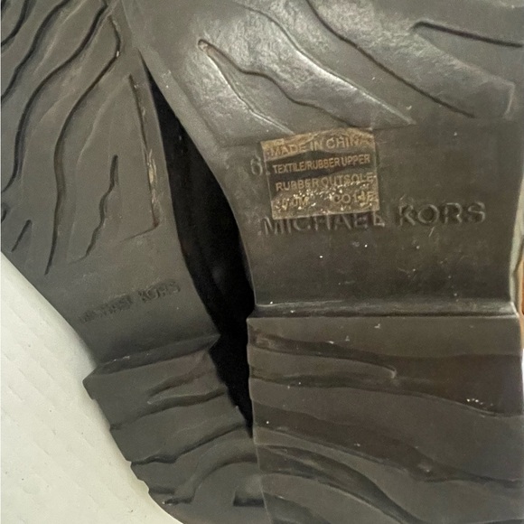 Michael Kors charm stretch rain boot Brown size 6 - Picture 12 of 16